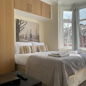 Amazing - East Walthamstow Londra